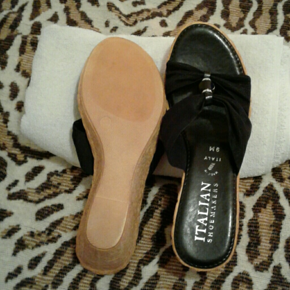 Shoes,NWOT.